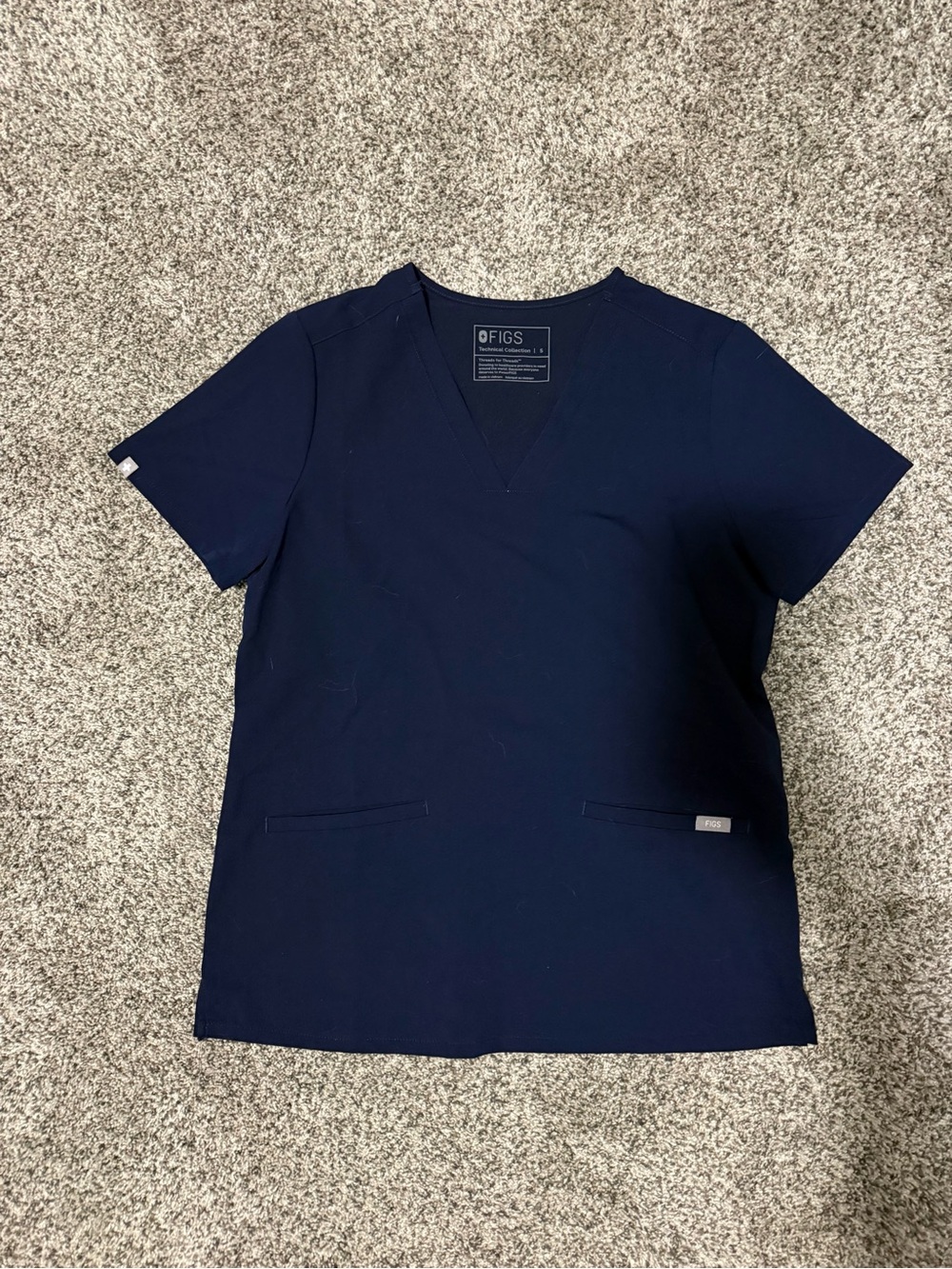 Figs Women's Short Sleeve V-Neck Top - Navy